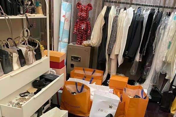 深圳盐田区回收一线品牌衣服